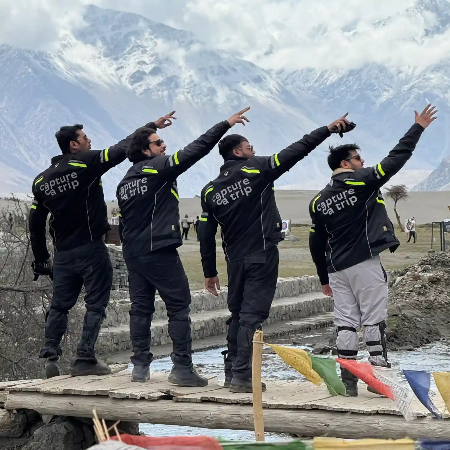 11 Days Srinagar Leh Delhi with Umling La